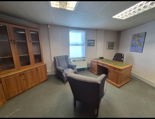 851M² OFFICE TO LET IN RIVONIA